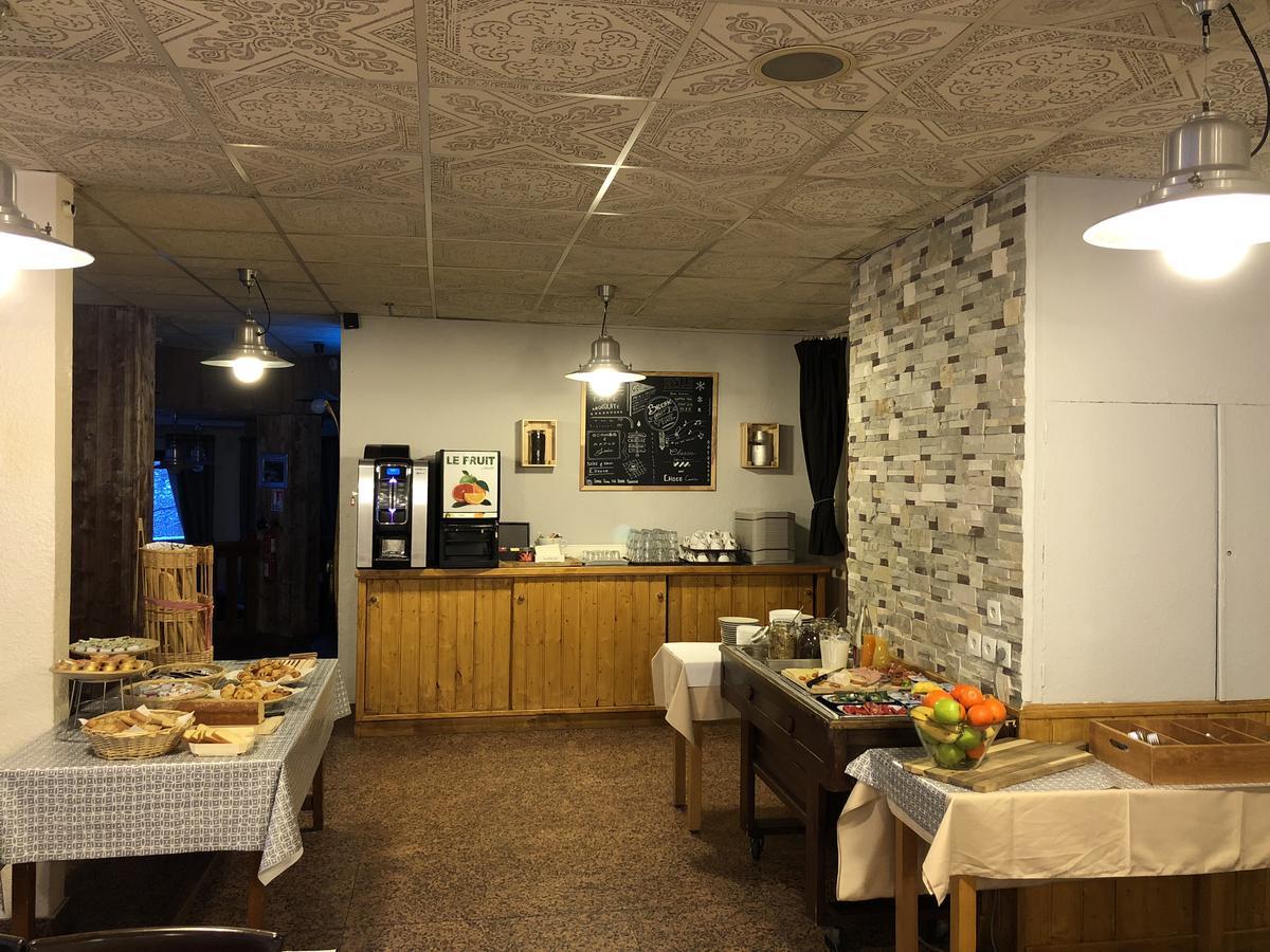 Hotel Les Trappeurs Лез-Ор Экстерьер фото